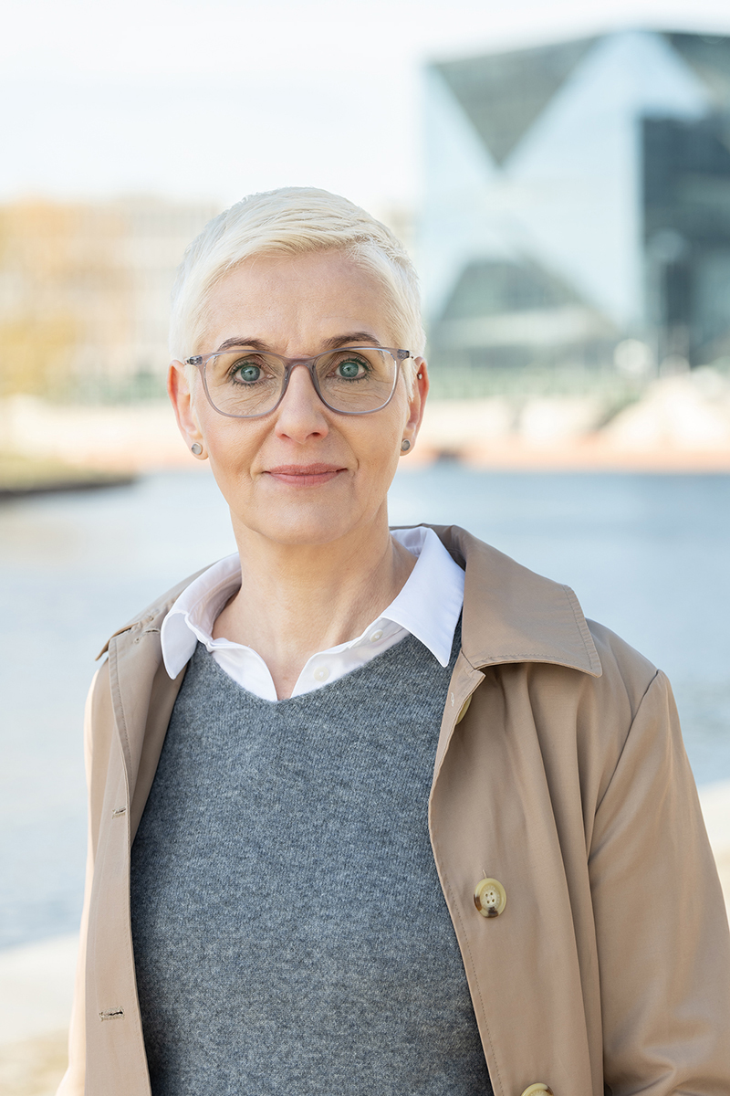 Kati Fink – professionelles Business Portrait Berlin, IV Fotografie