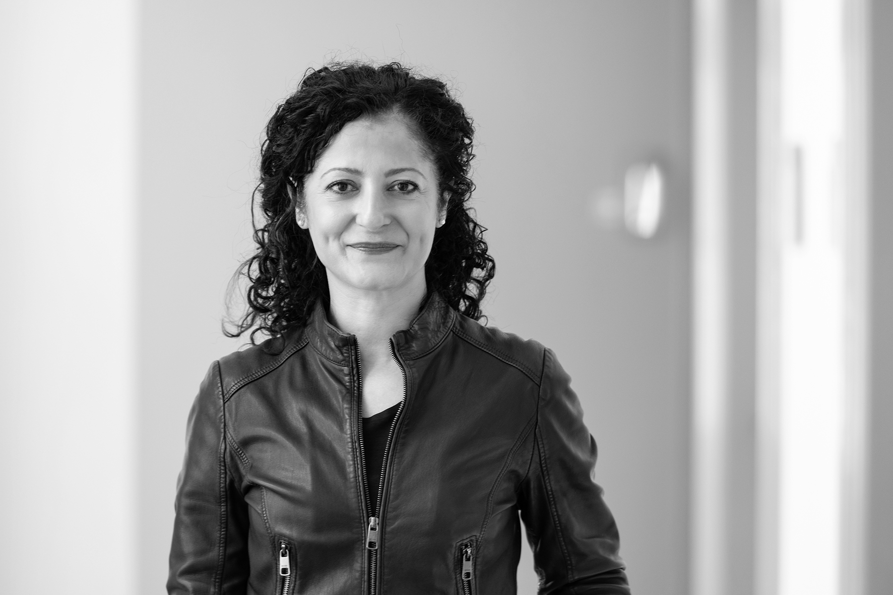 Cansel Kizeltepe, Senatorin für Arbeit und Soziales Berlin – Portrait Politikerin, Portraitfotografie IV Fotografie